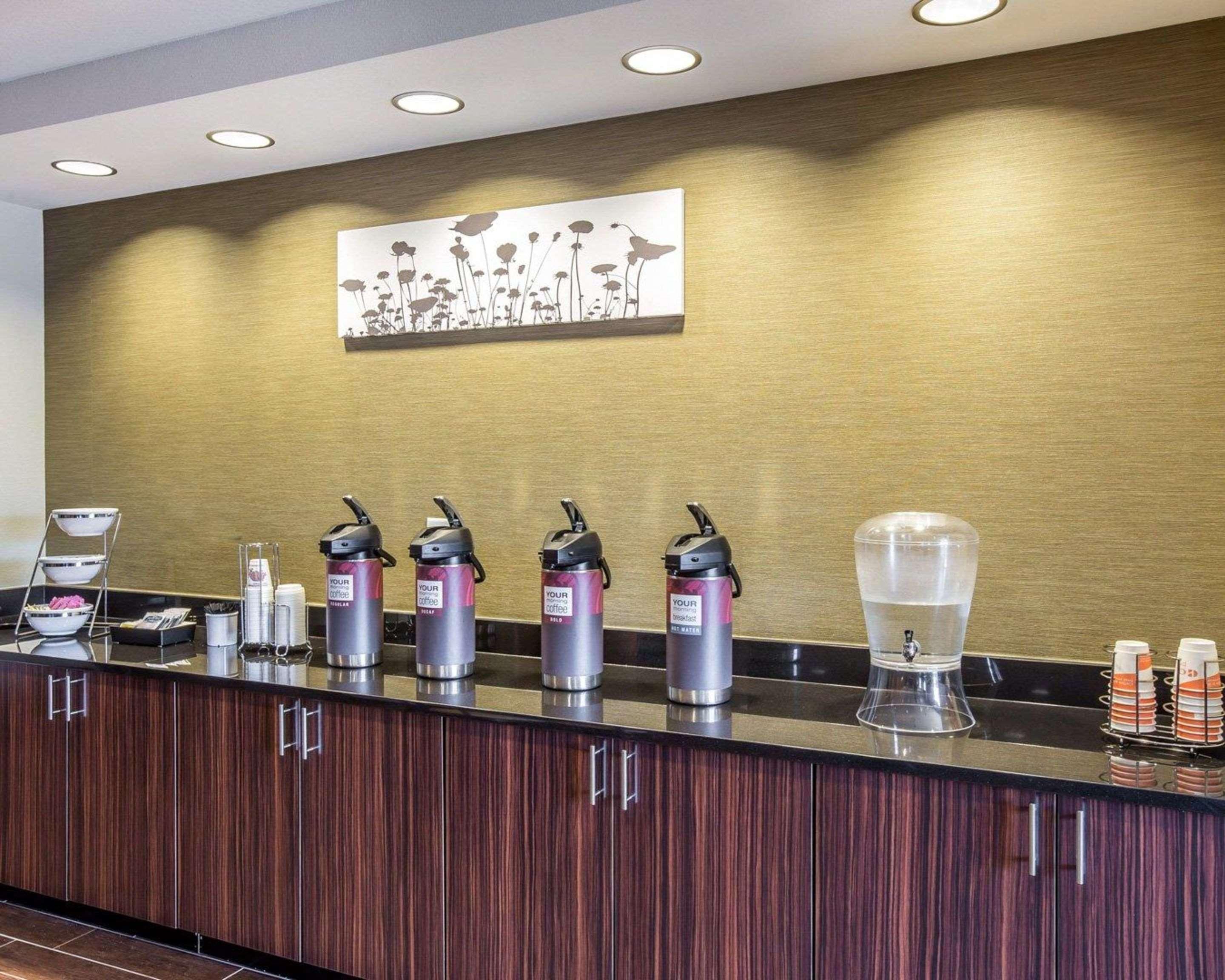 Mainstay Suites Κάρτερσβιλ Εξωτερικό φωτογραφία