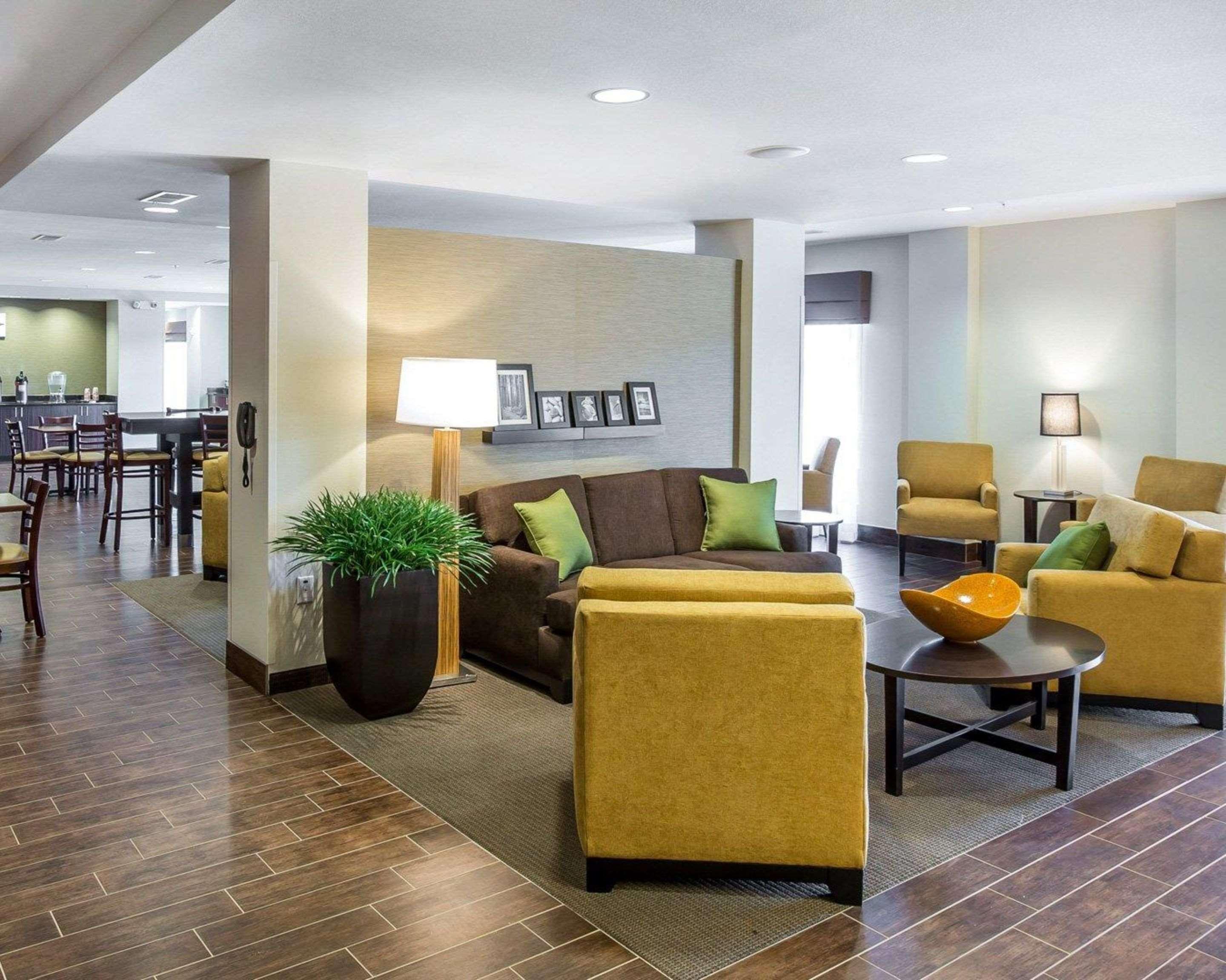 Mainstay Suites Κάρτερσβιλ Εξωτερικό φωτογραφία
